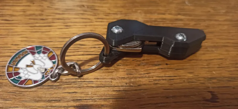 Single-Hand Key Organizer with hook hole