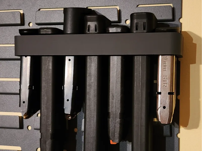 Louvered Panel (SecureIt) Pistol Mag Holder