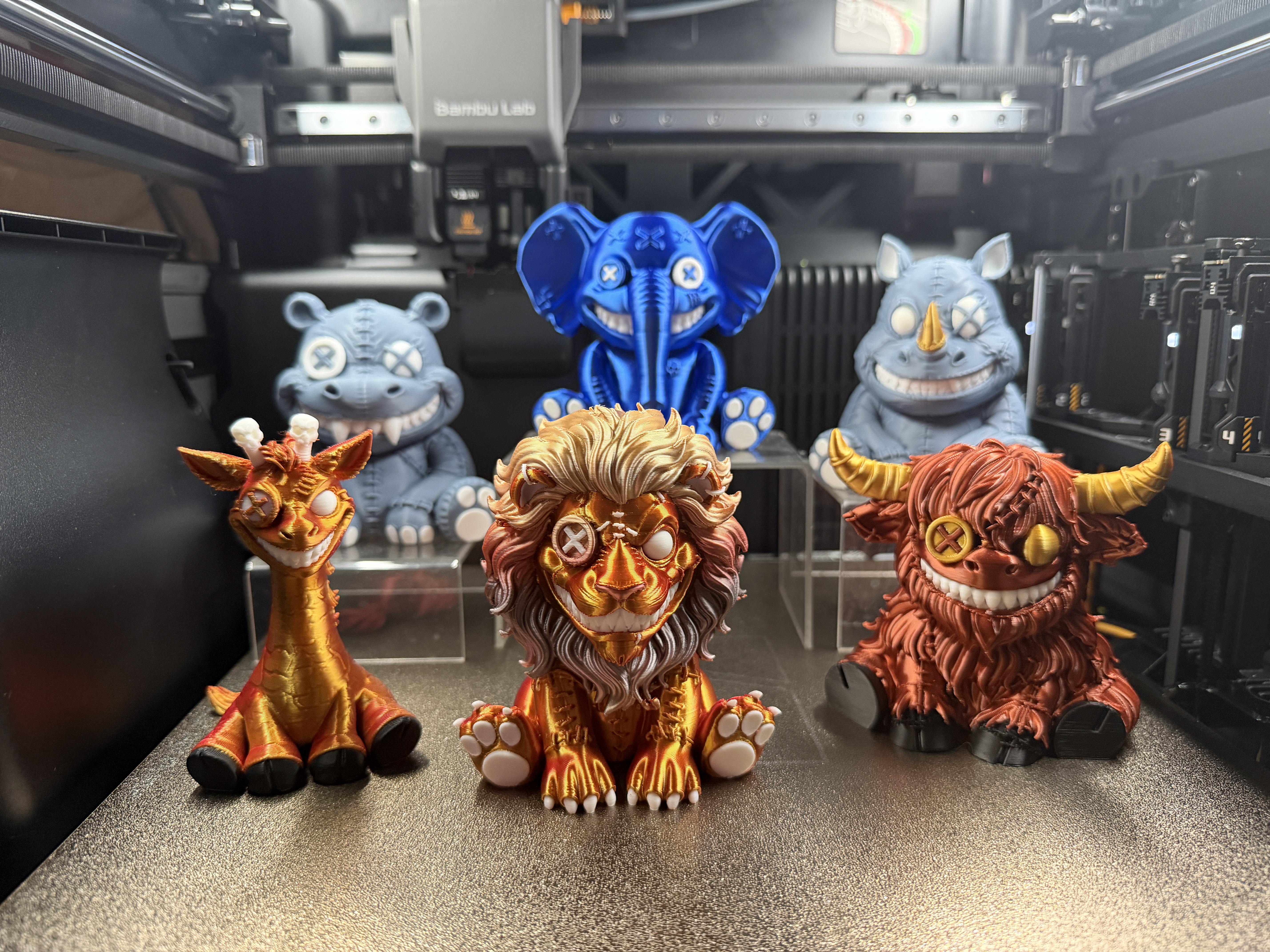 3Dプリント ホラーライオン — スウィートとディスターブドの間で