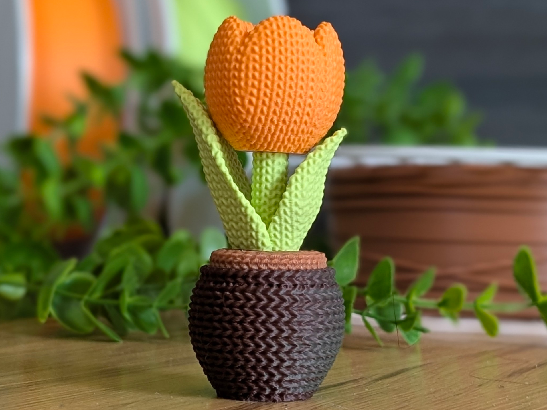 Knitted tulip