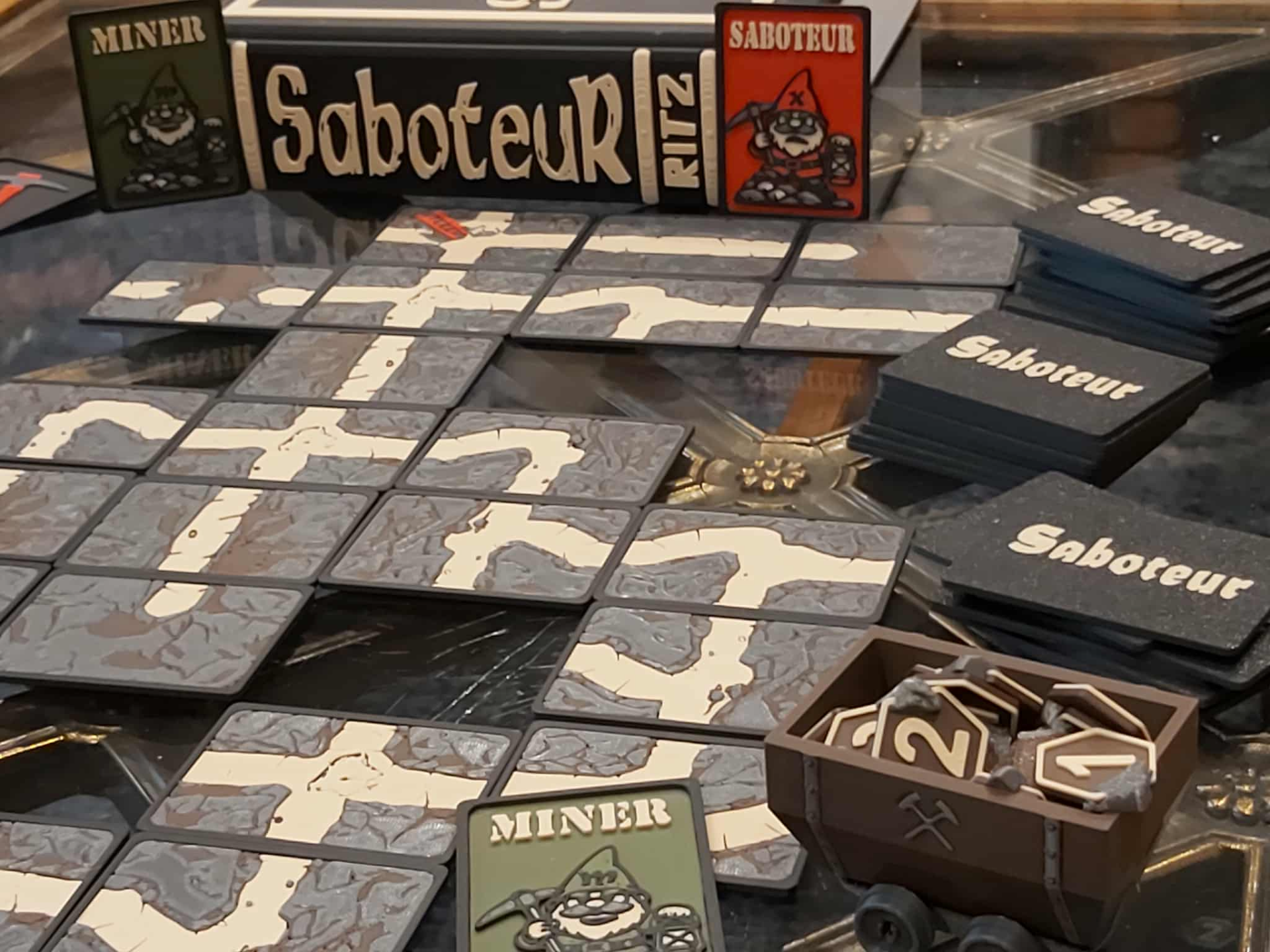 SABOTEUR - Bookcase Edition