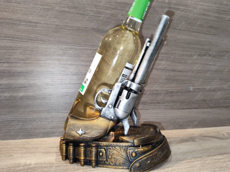Cowboy Bottle Holder with Revolvers