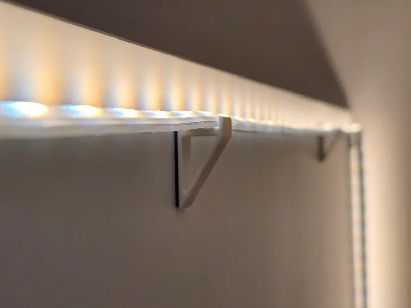 Philips Hue Flux Light Strip 90° Holder 