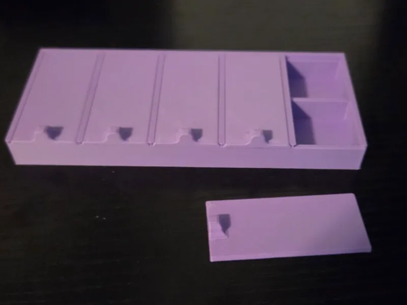 5 Day Pill Holder