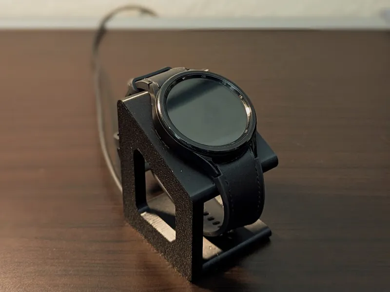 Minimalist Samsung Galaxy Watch Charging Stand