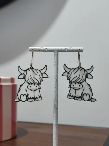 Pendientes: Aretes Vaca Escocesa Highland Cutie — vista de referencia 3