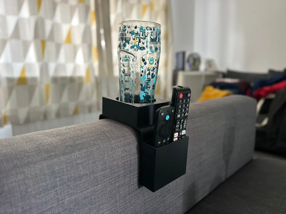 Miniatura 2 do modelo 3D SofaDock – Armrest Cup Holder & Remote Organizer