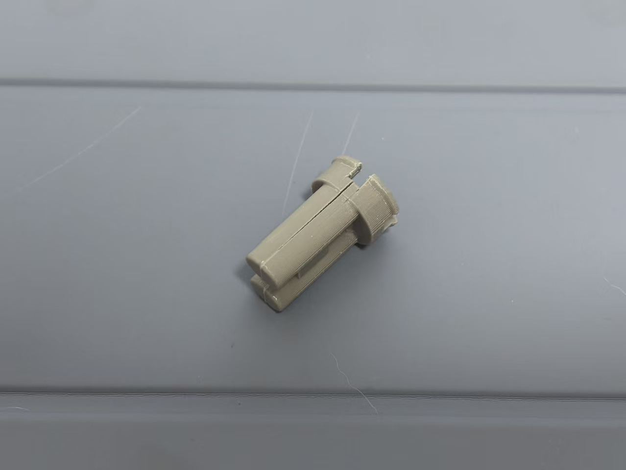 Miniatura 2 do modelo 3D 可爱马卡龙卷线盒 数据线收纳