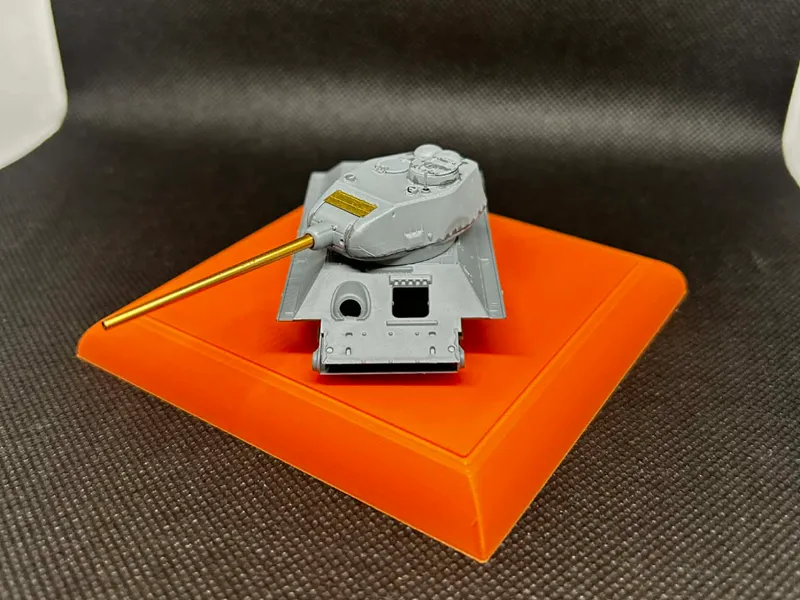 Miniature square base 60-170mm.