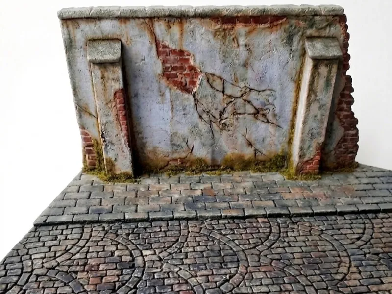 WW2 Street Diorama Base – Realistic Urban Ruins