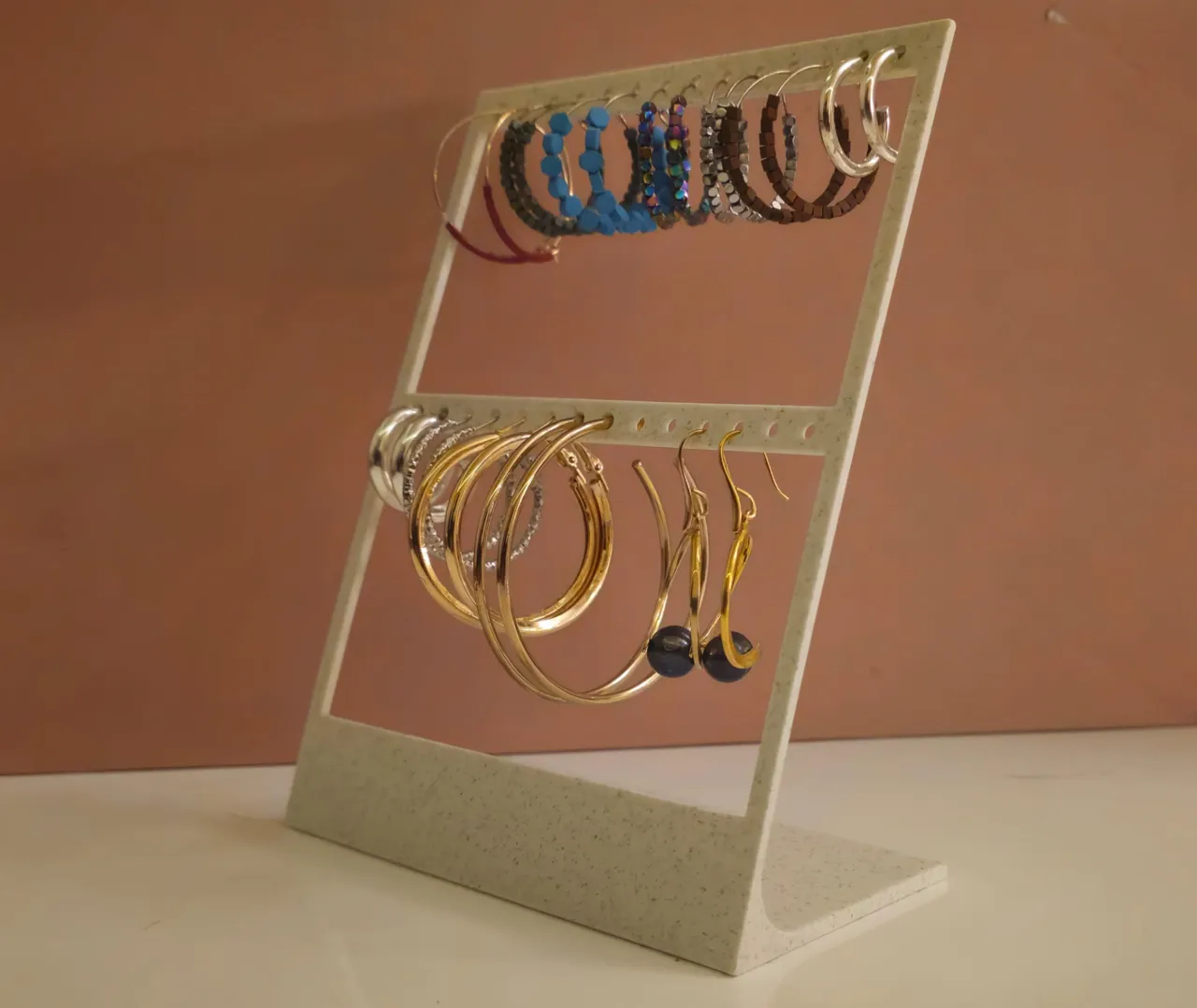 Circular Earring Holder/Stand view 2