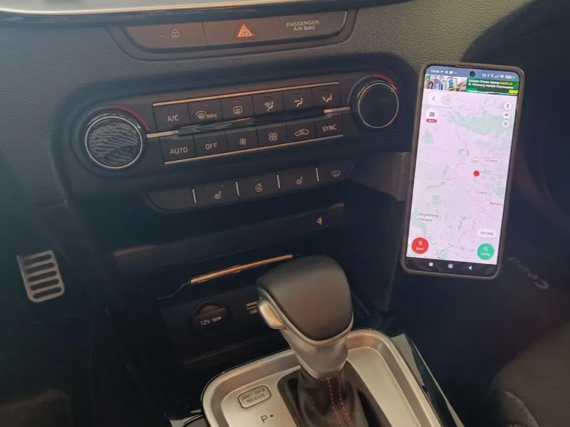 KIA Ceed Proceed car phone holder