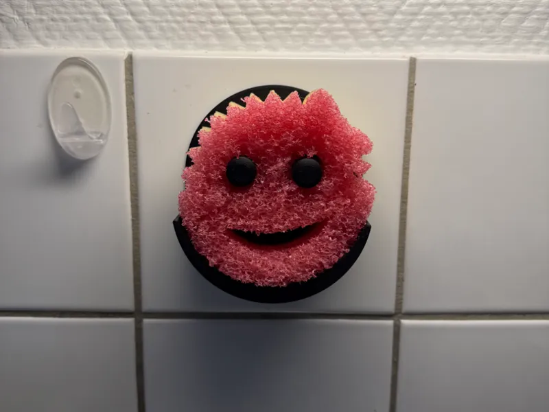 Scrub Daddy Wall Holder with Drainage Hole