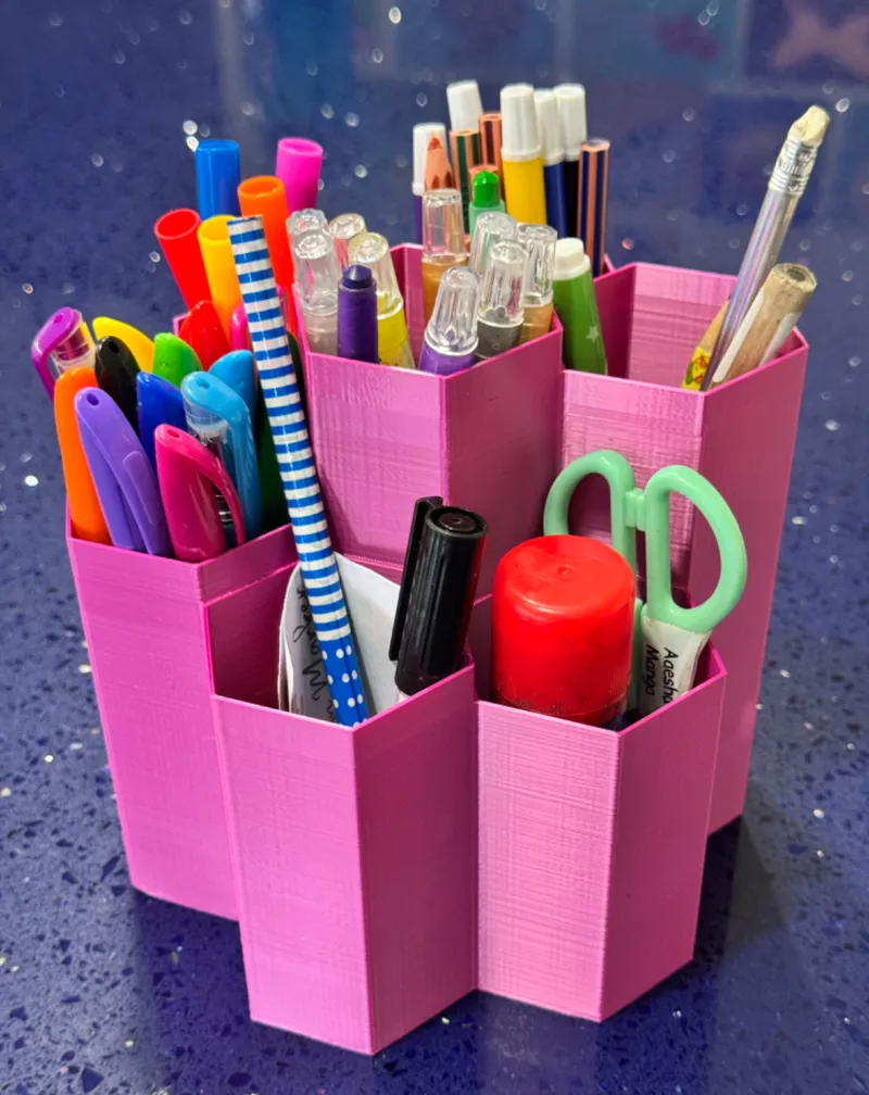 Hexagonal multi-tired desk organiser