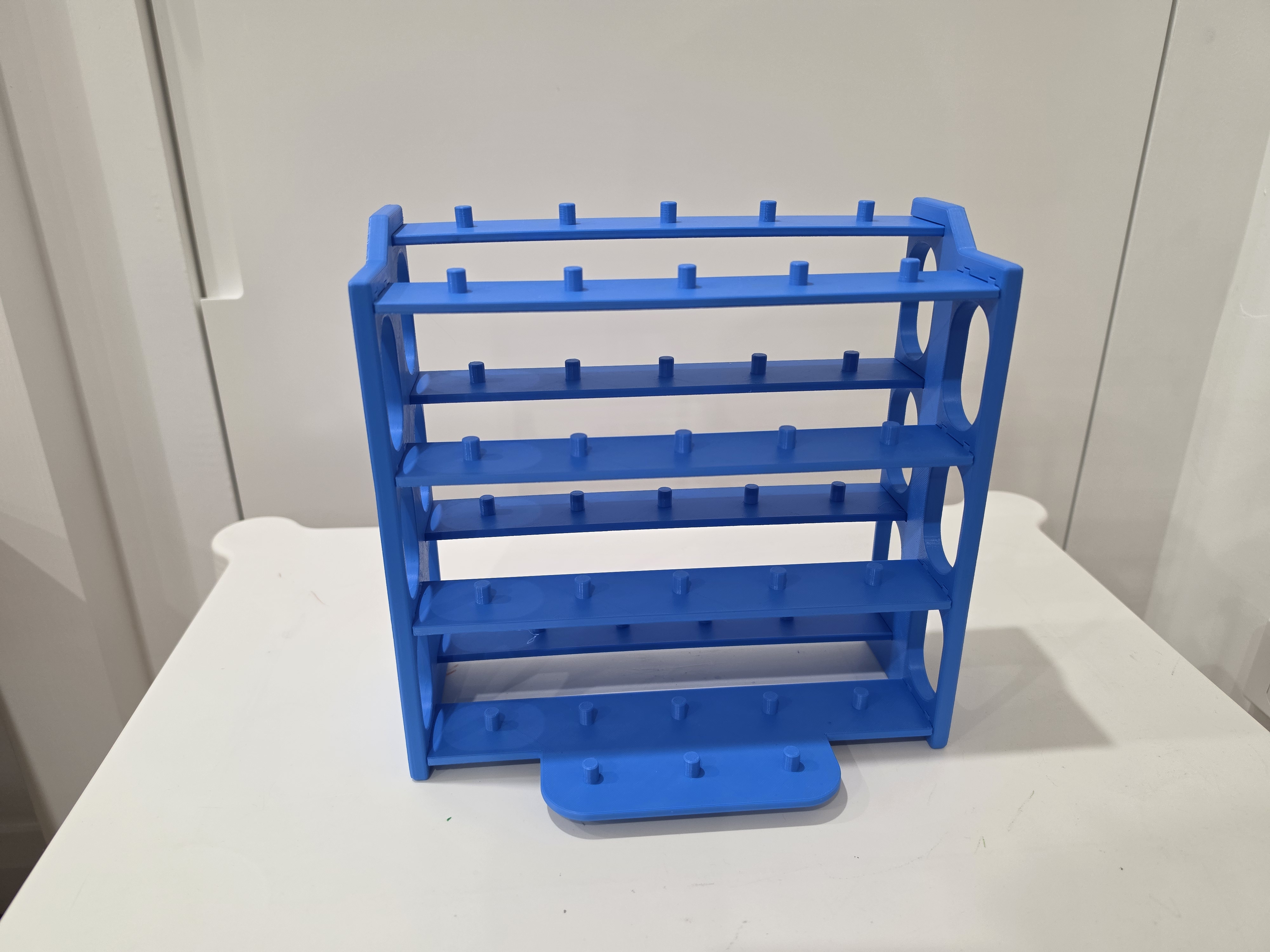 Ooshie Vertical Display Stand - 1