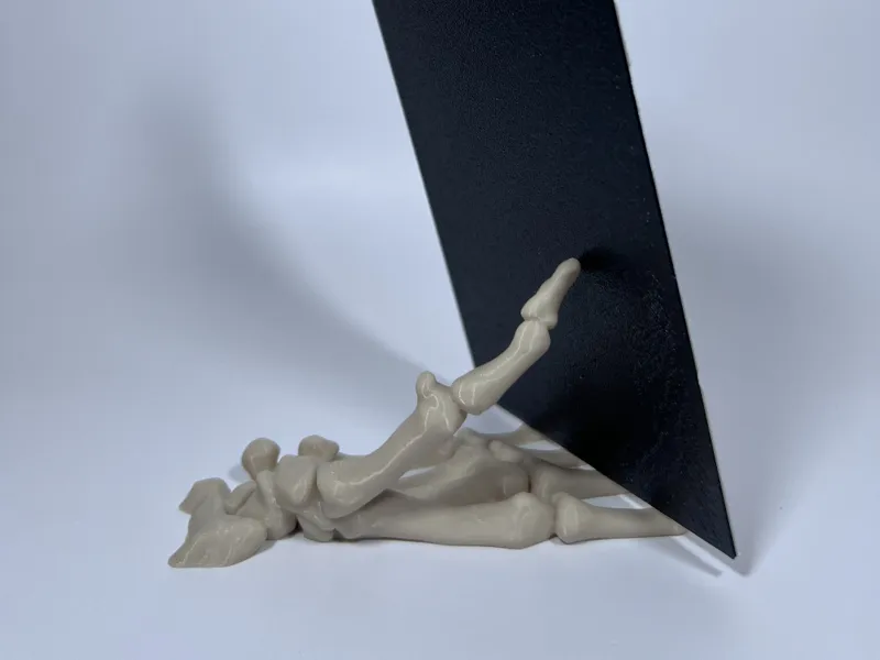Skeletal Hueforge Display Stand