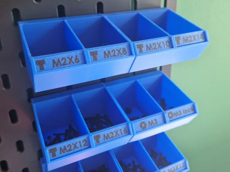 Skadis tray + tags