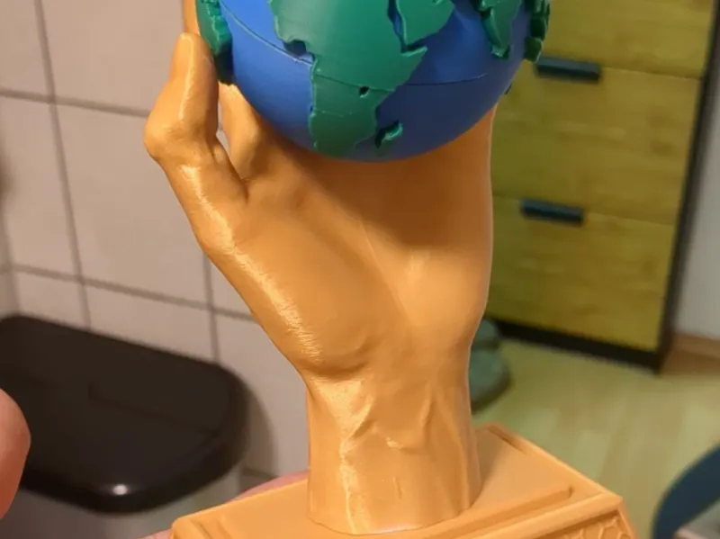 Erdhand Trophäe