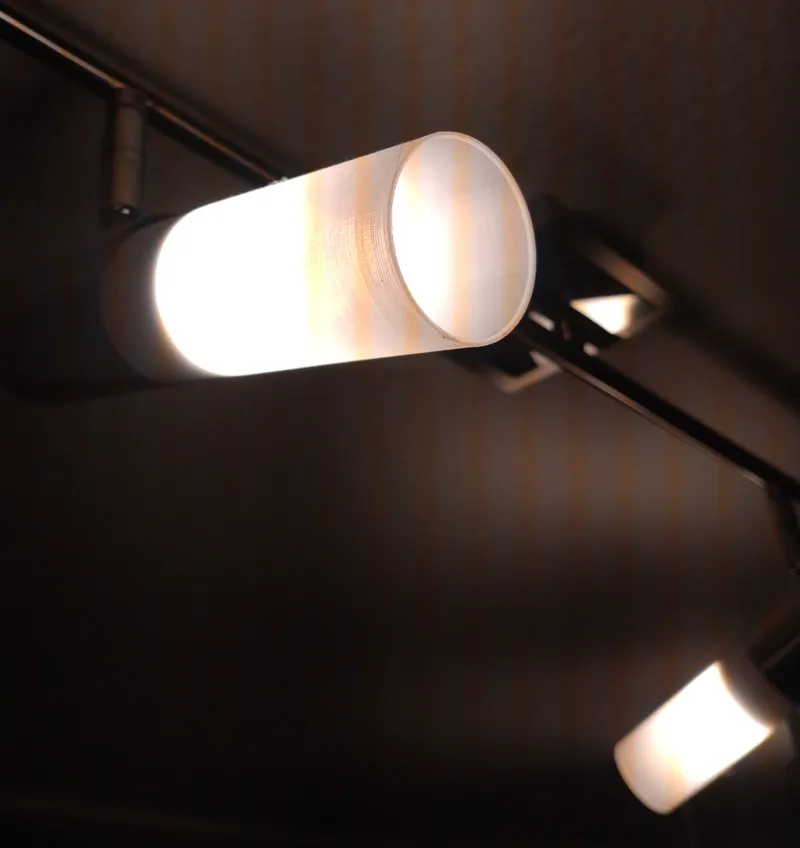 Cylindrical lamp shade