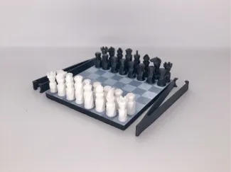 Mini magnetic chess set