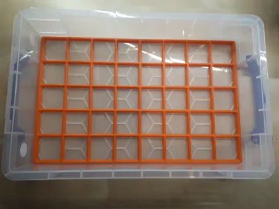 Gridfinity Baseplate for 4L Really Useful Box (EU)