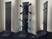 Support d'exposition pour drone FPV, bois et impression — photo 1
