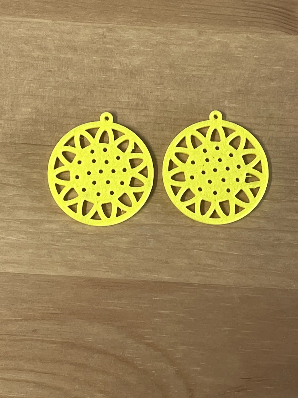 earrings view 2