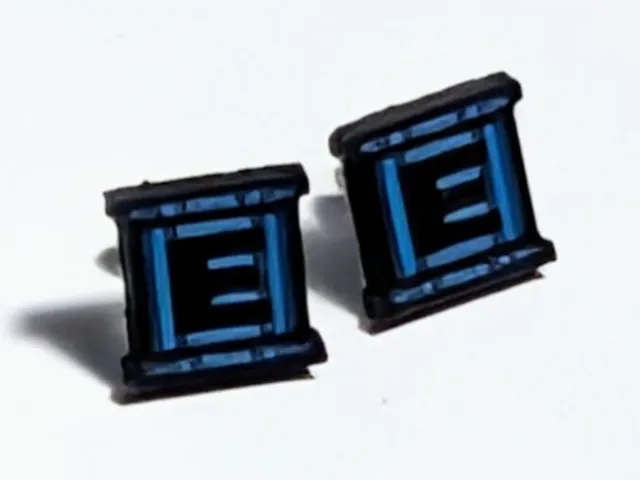 Mega Man E-Tank Stud Earrings