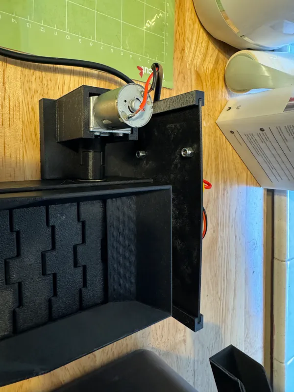 https://makerworld.bblmw.com/makerworld/model/USef630964b2278/design/2024-09-09_e6ec4830c5654.jpg