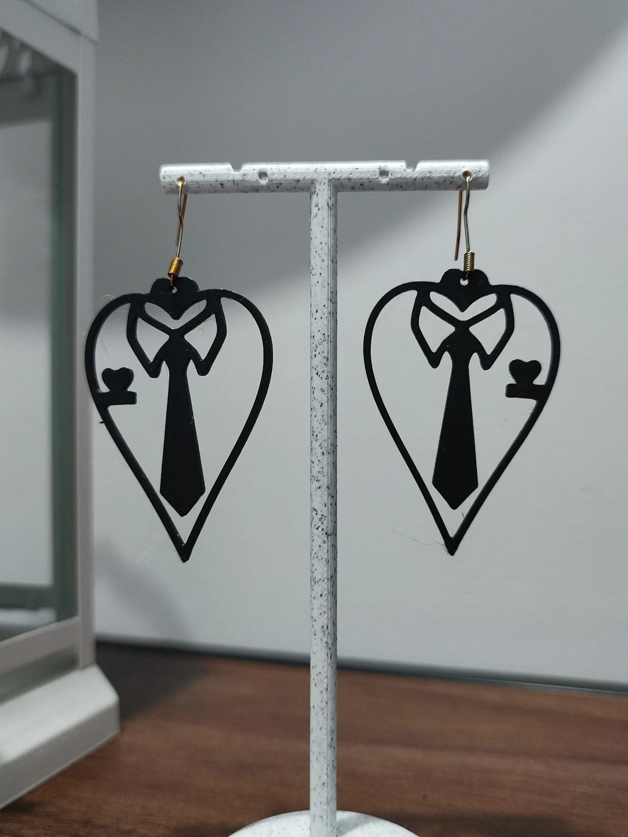 Aretes El CEO del Amor view 3
