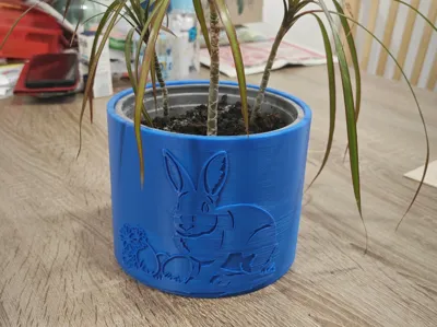 Easter flower pot
