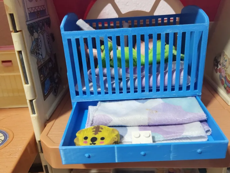 Doll house Crib Mini New Born Baby Doll
