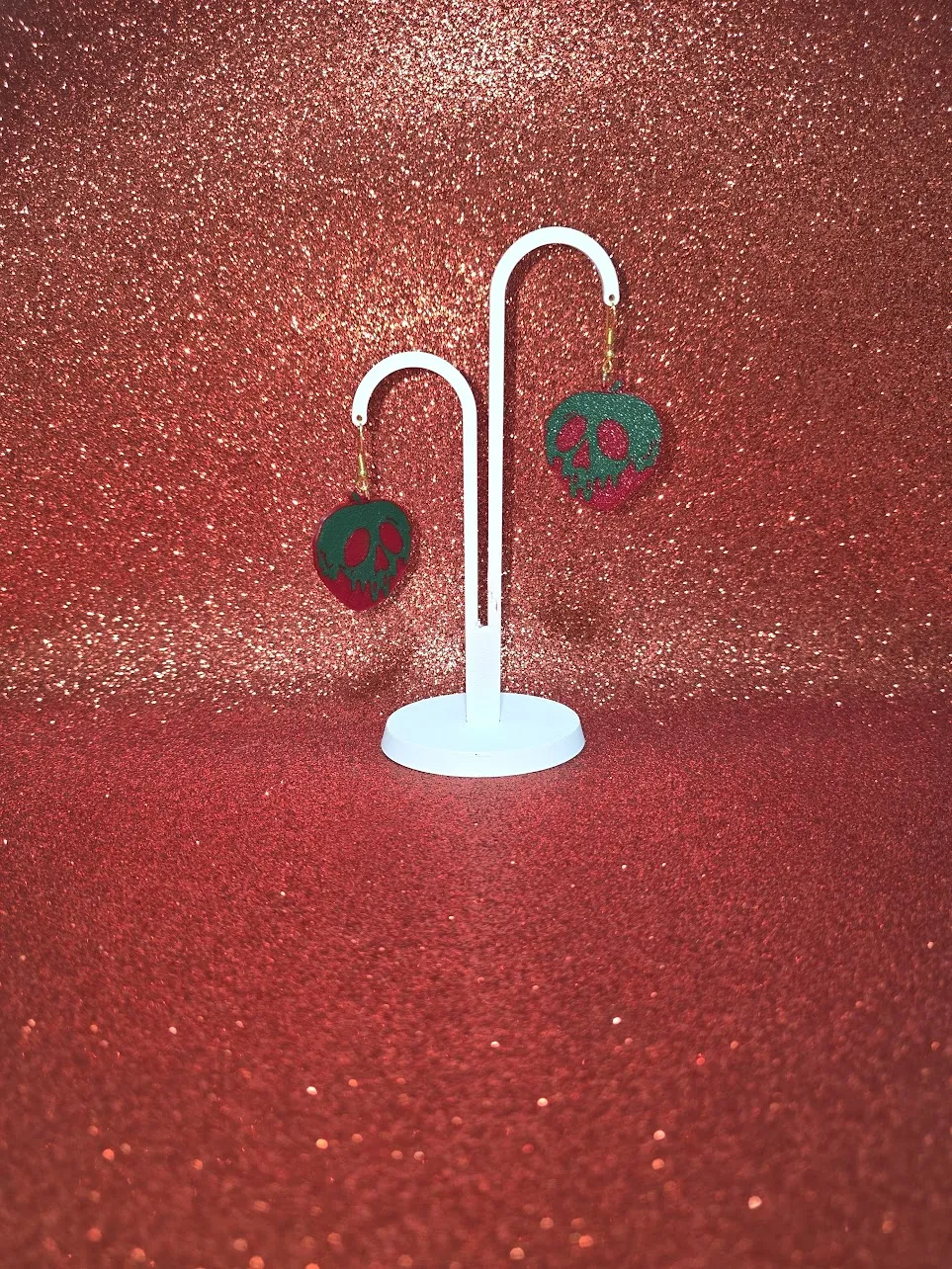 Poisoned apple earrings view 3