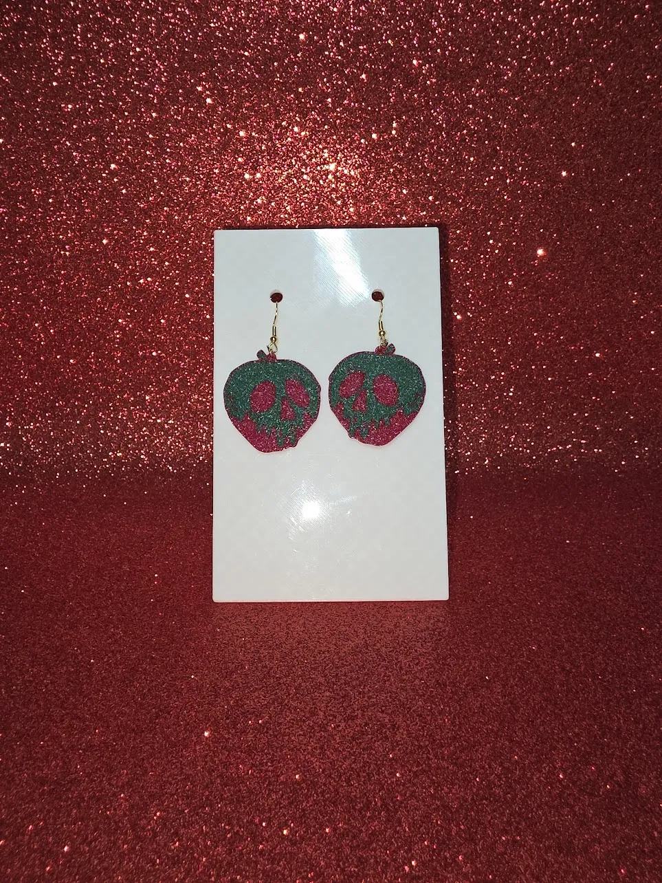 Poisoned apple earrings view 2