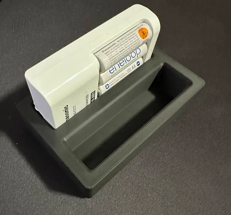 Gridfinity - Eneloop Battery Charger Bin