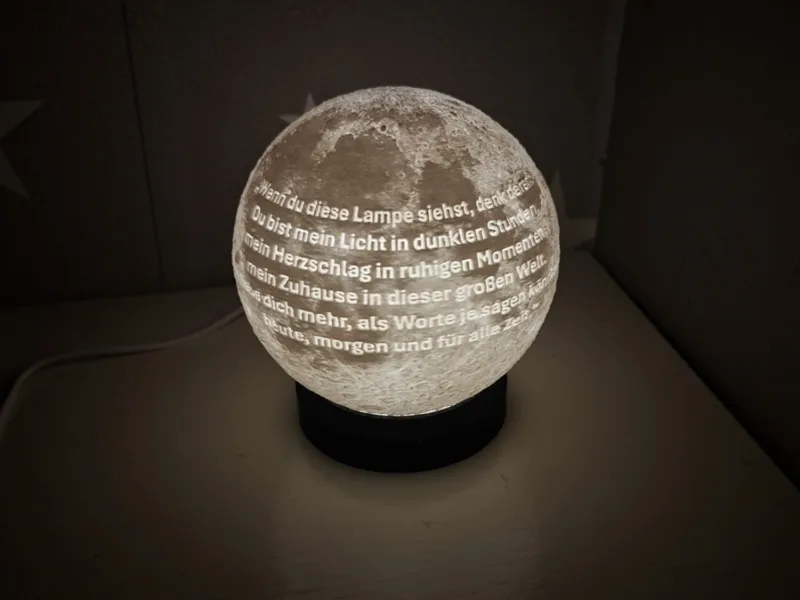 Mond Lampe. Spruch über Liebe und zuneigung 