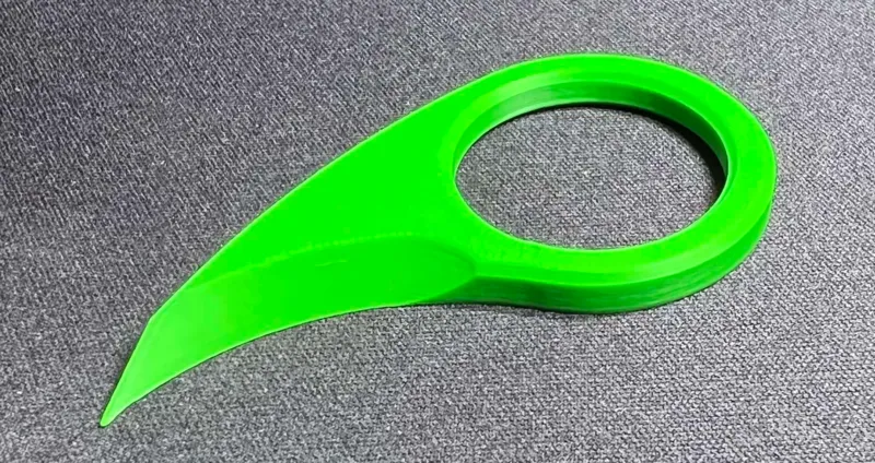 Minimalistic box opener