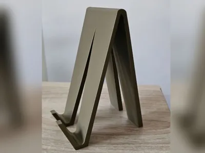 Tablet or bigger Phone stand