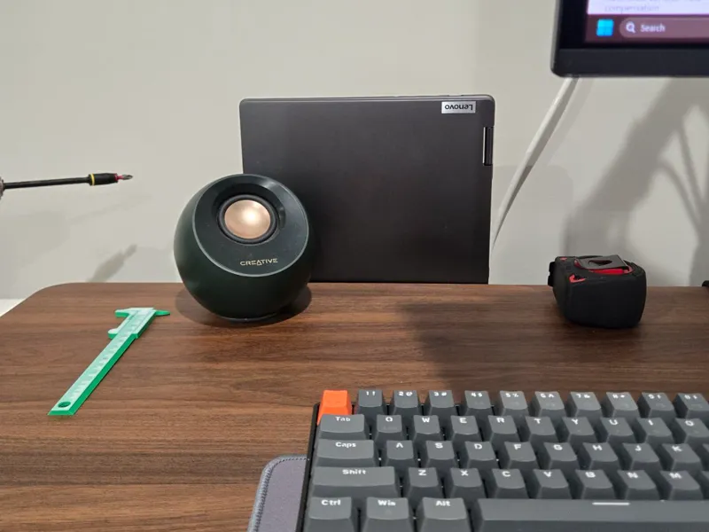 Hidden Laptop Holder (Screw Mount)