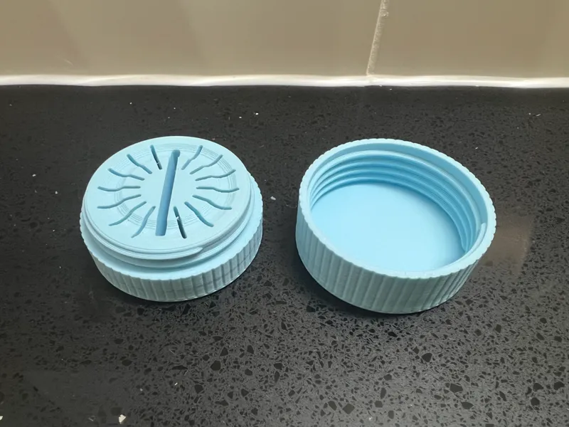 Micro SD holder w/Screw Lid