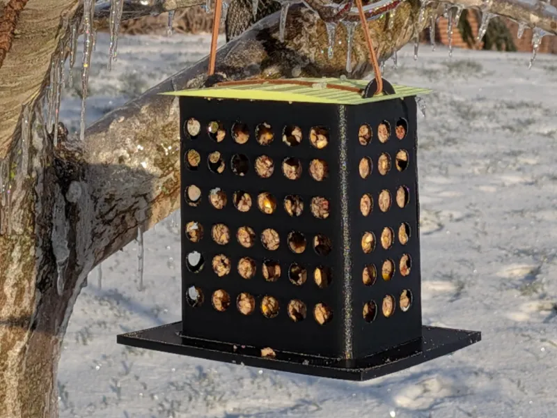 Suet Bird Feeder (stretched (1250352) to fit)