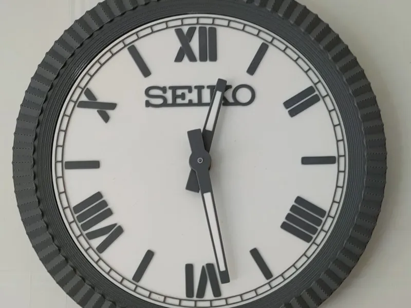 Reloj Seiko Funcional, para colgar en pared
