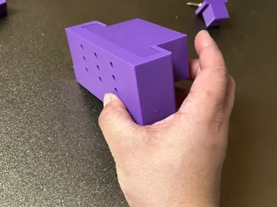 Floating Bracket
