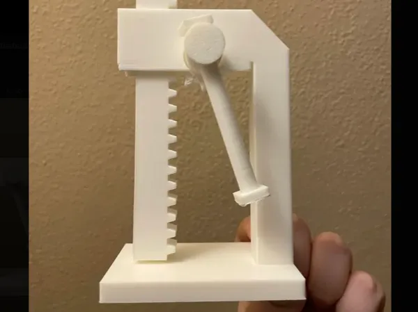Petite presse à levier