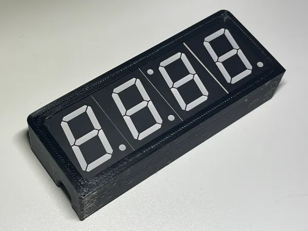 Boîtier pour horloge numérique