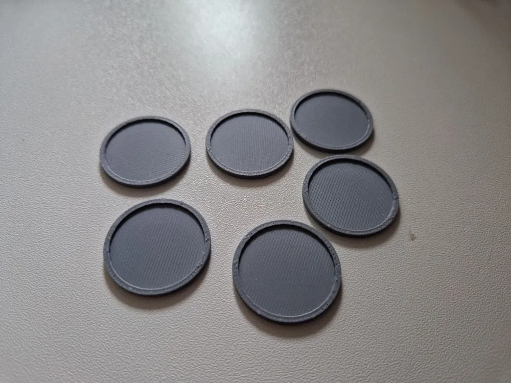 Coins 3cm - Free 3D Print Model - MakerWorld