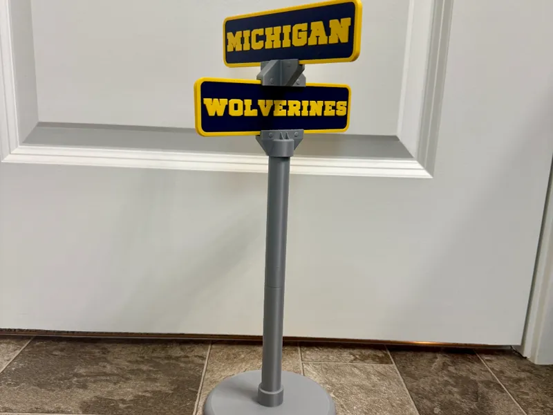Michigan Wolverines street sign