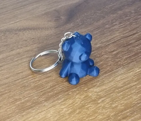 Bear keychain view 4