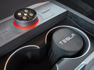 TESLA Bonbon Dose für den Getränkehalter