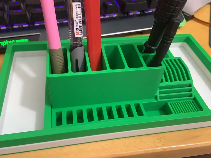 Combination tool holder